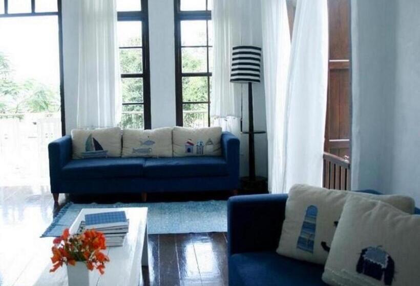 هتل Brassiere Beach