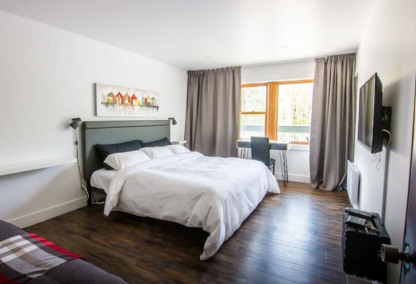 Hotel Comme Chez Soi Restaurant & Auberge