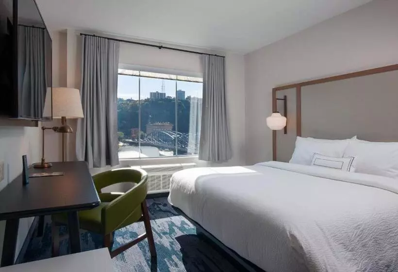 هتل Fairfield By Marriott Pittsburgh Downtown