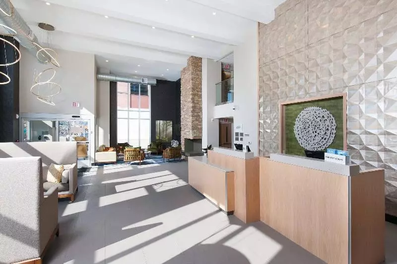 هتل Fairfield By Marriott Pittsburgh Downtown