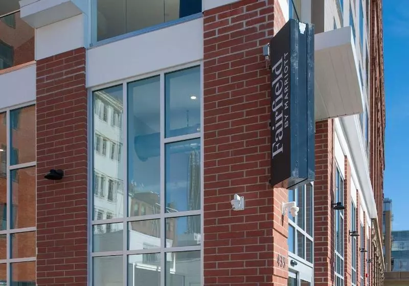 هتل Fairfield By Marriott Pittsburgh Downtown