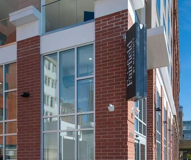 هتل Fairfield By Marriott Pittsburgh Downtown
