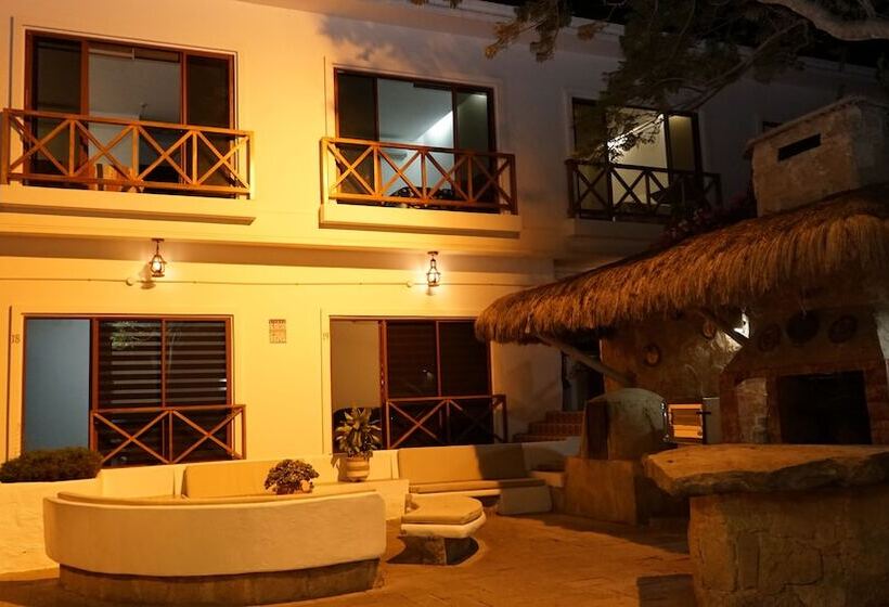 酒店 Hosteria Punta Blanca