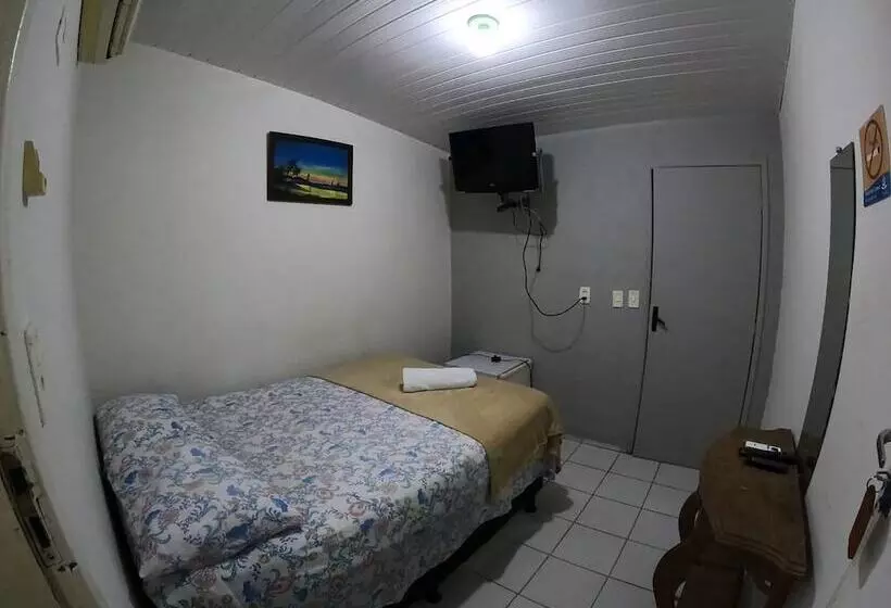 ホテル Pousada Villa Dellerose