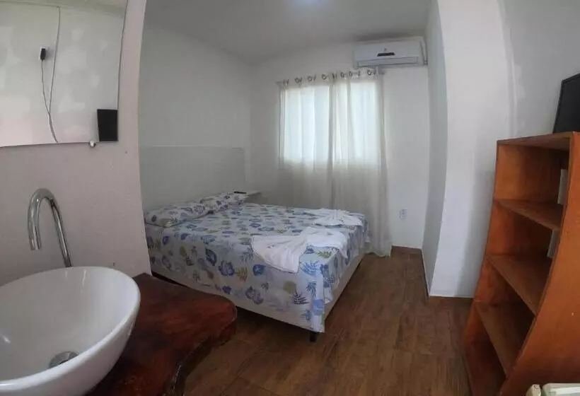 ホテル Pousada Villa Dellerose