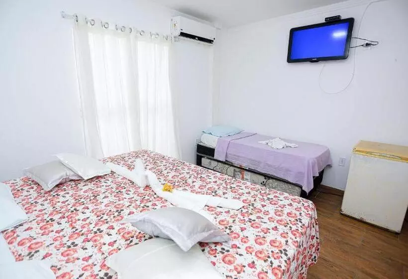 ホテル Pousada Villa Dellerose