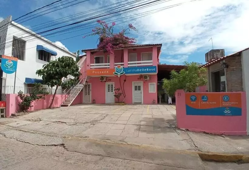 ホテル Pousada Villa Dellerose