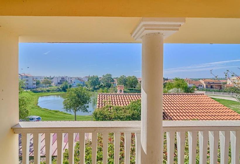 Apartments Regi Marin