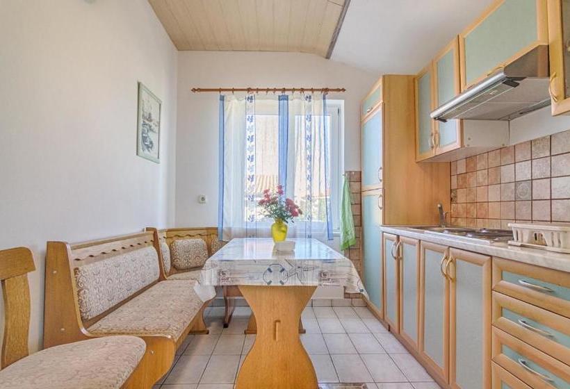 Apartments Regi Marin