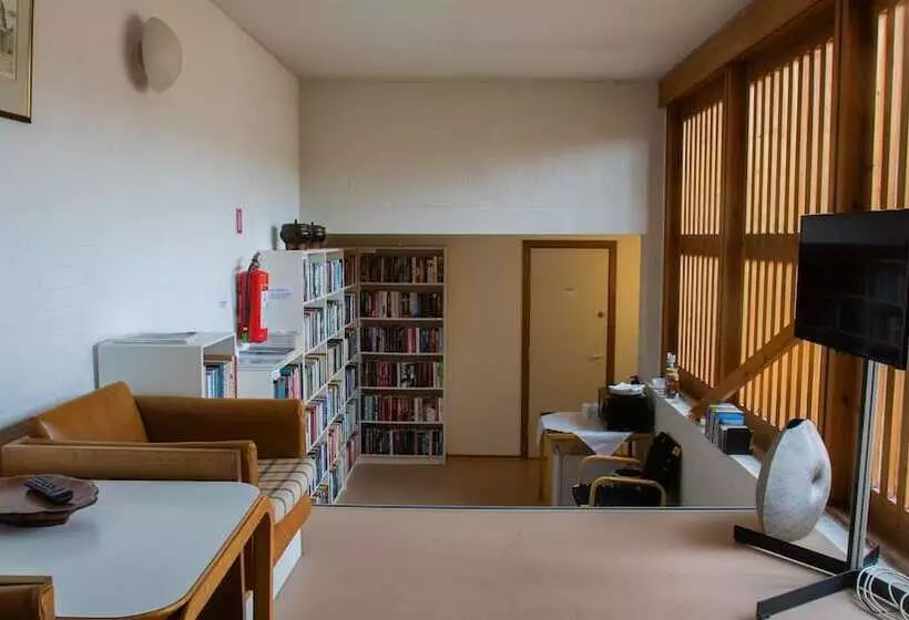 Aamiaismajoitus (B&B) Fredensborghusene Guesthouse