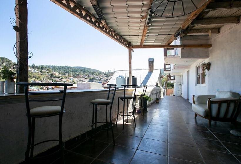 פונדק Real Cortés