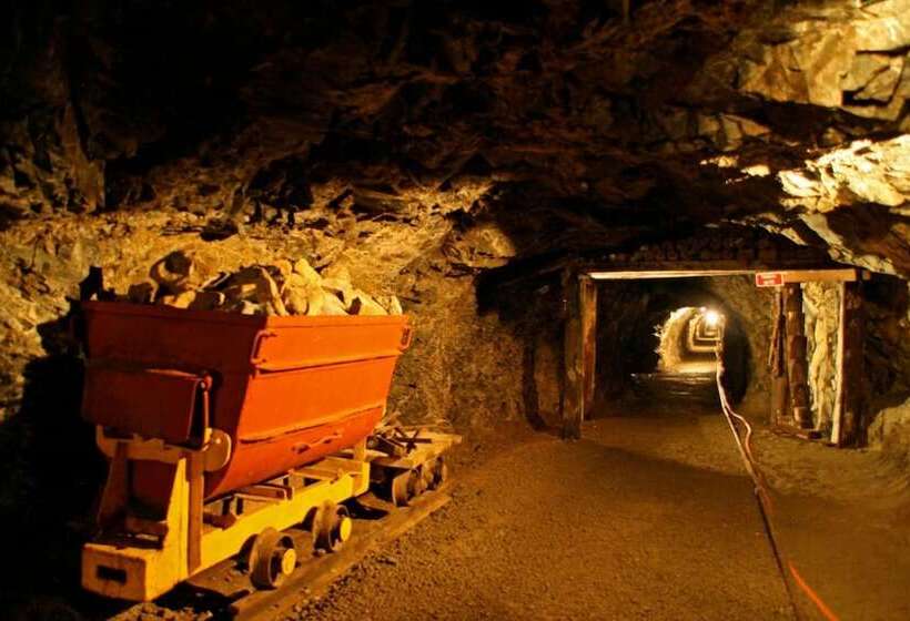 פונדק Real Cortés