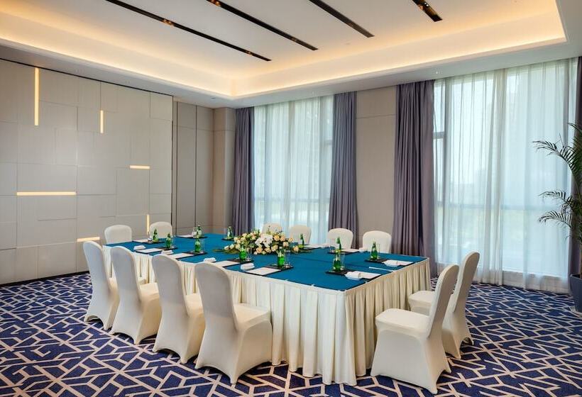 هتل Fubang Lijia International