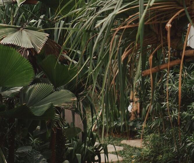 酒店 Rimbun Canggu