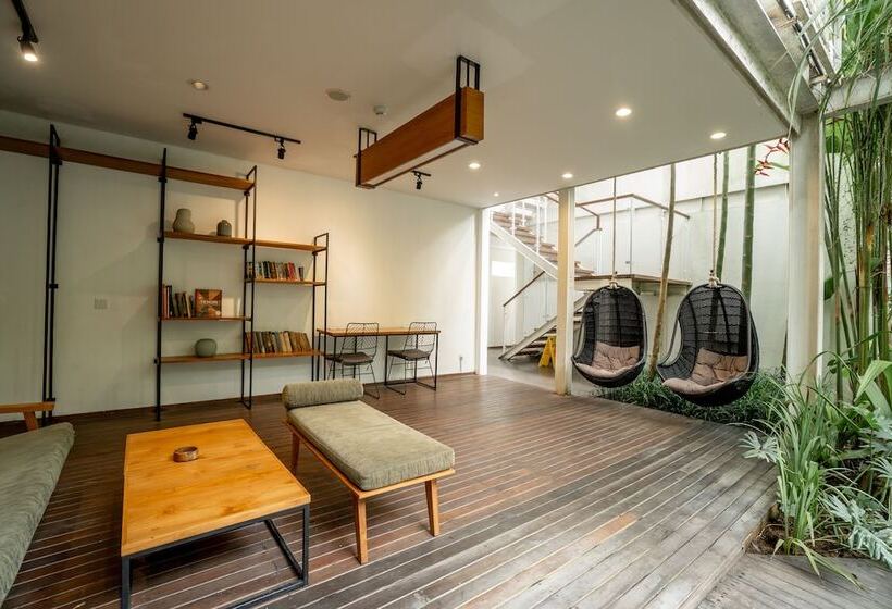 酒店 Rimbun Canggu