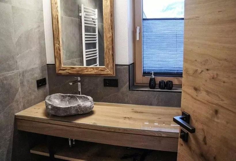 Hotelli Zeitfrei Chalet Apartments