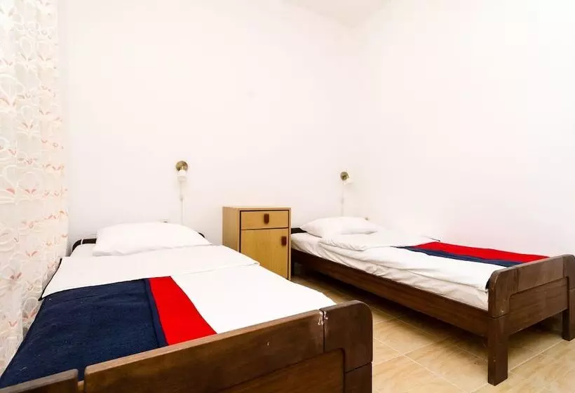 Majatalo Guest House Kiko