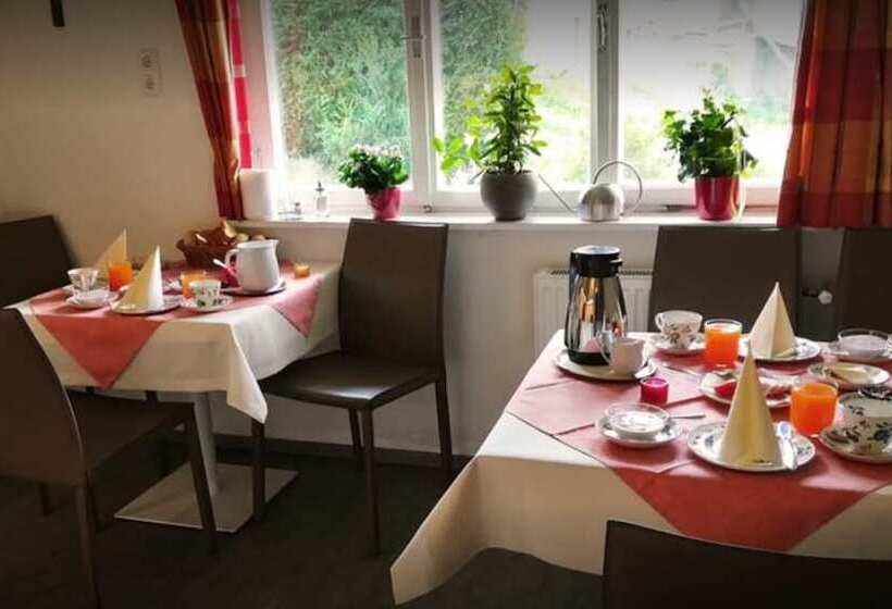 膳宿费 Haus Brigitte