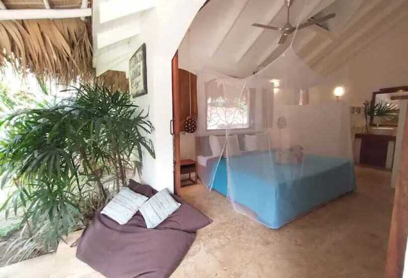 تختخواب و صبحانه Casa Picaflor