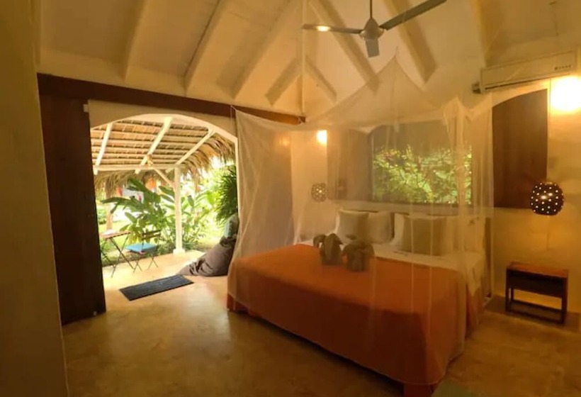 تختخواب و صبحانه Casa Picaflor