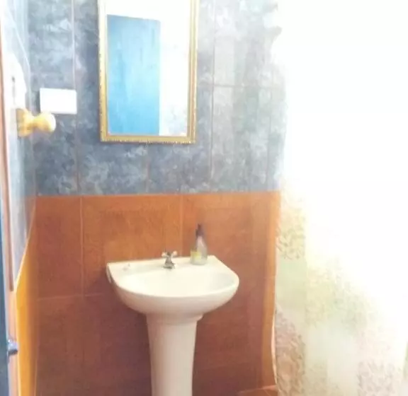 Hostelli Cabañas Vai Hinaaro