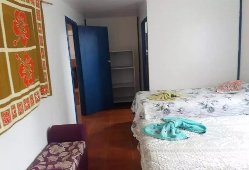 Hostelli Cabañas Vai Hinaaro