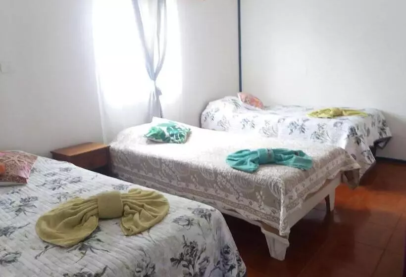 Hostelli Cabañas Vai Hinaaro