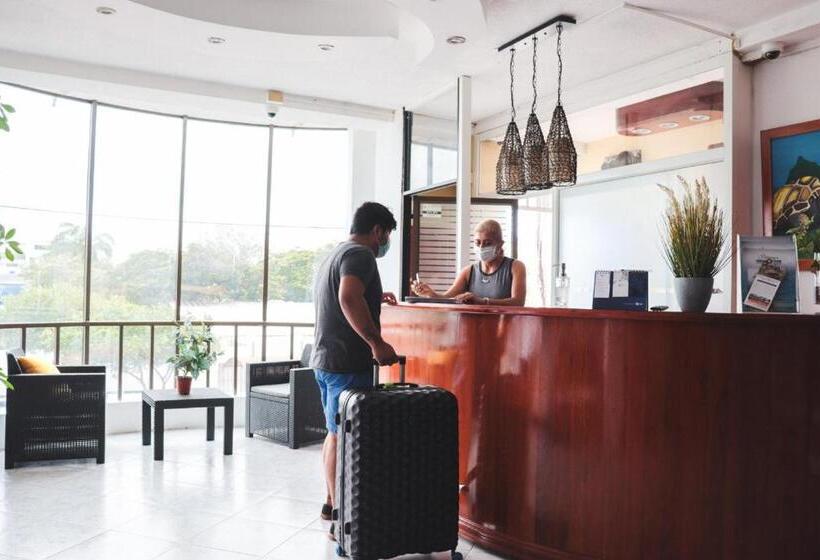 Szálloda Hostal Carliza