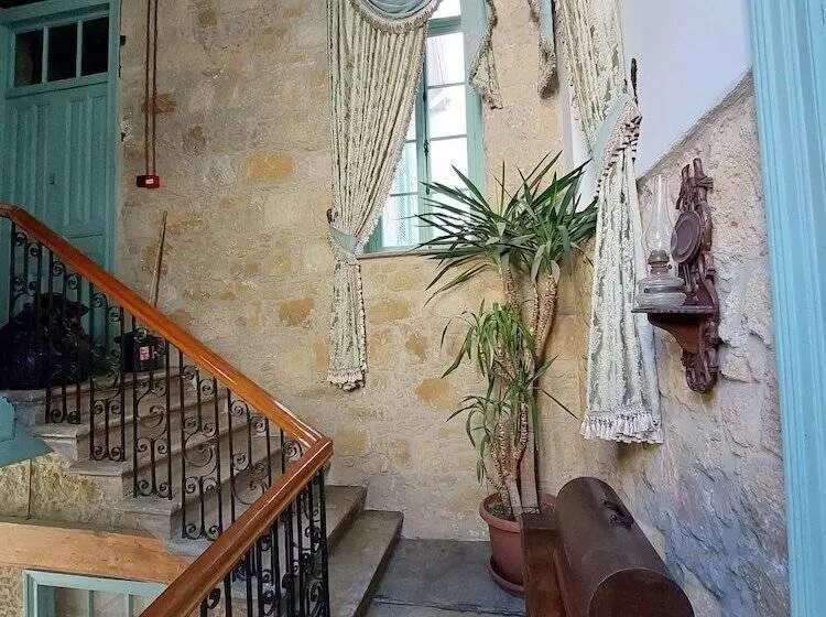 Hotelli Valide Hanim Konak