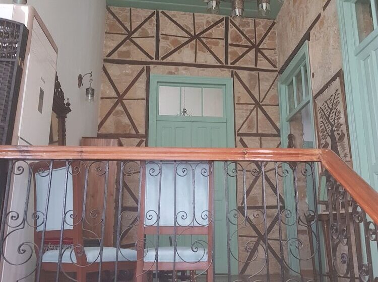 هتل Valide Hanim Konak