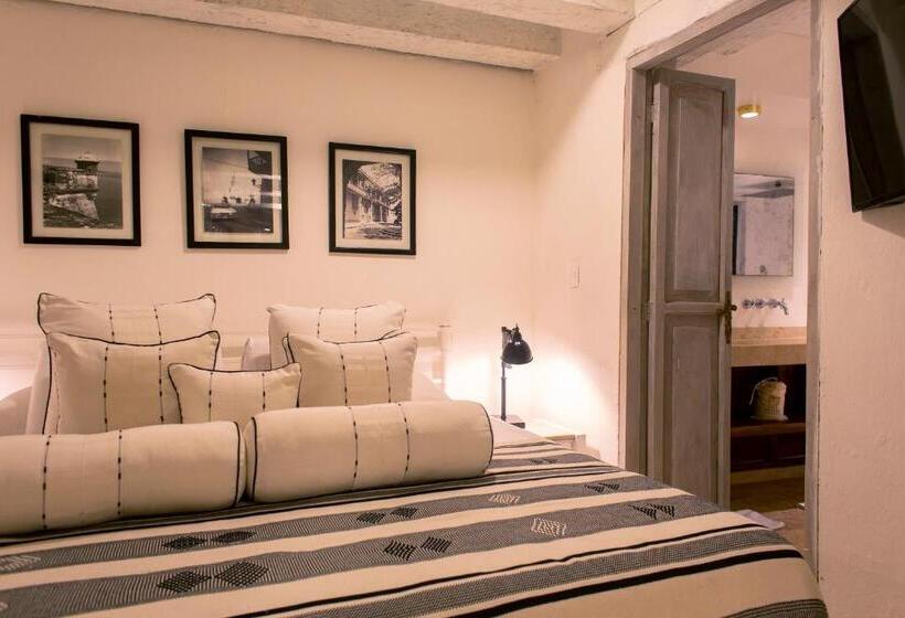 Leones De Alba Hotel Boutique