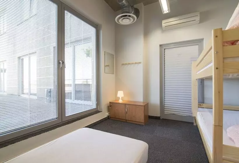 Sea Hostel
