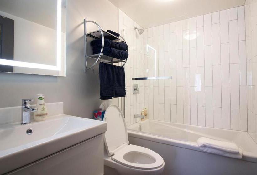 The Stewart Bed And Breakfast Ottawa