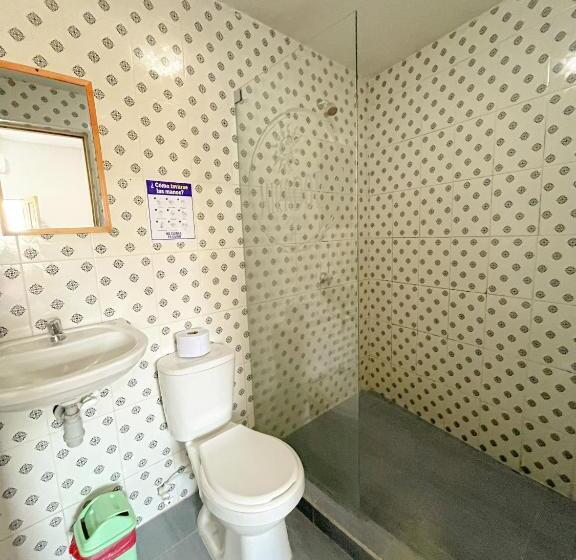 هاستل Tnt Mirador