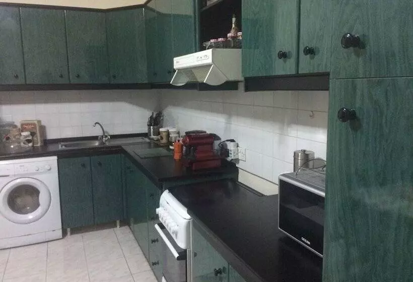 تختخواب و صبحانه Maltese Rooms