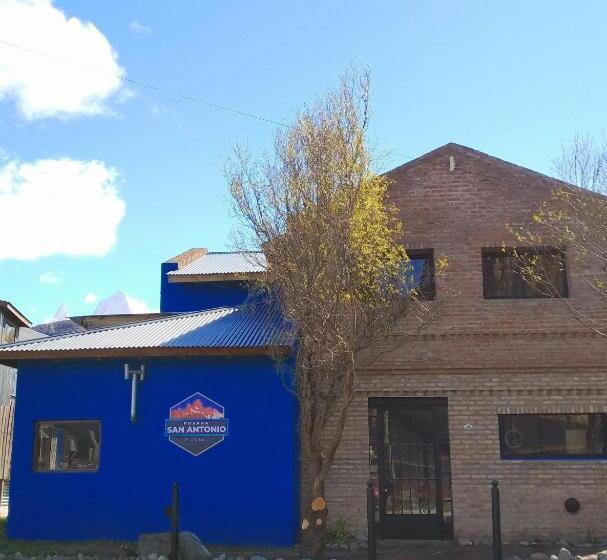 مسافرخانه Posada San Antonio