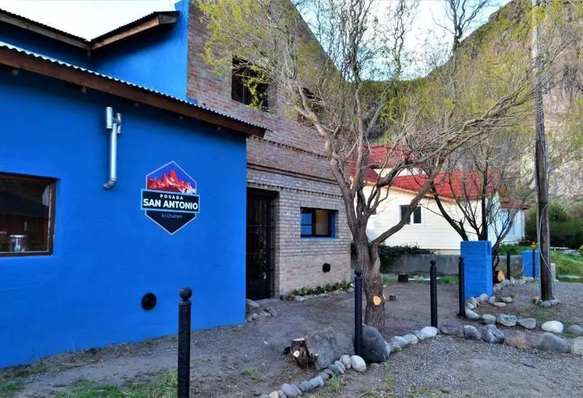 簡易ホテル Posada San Antonio