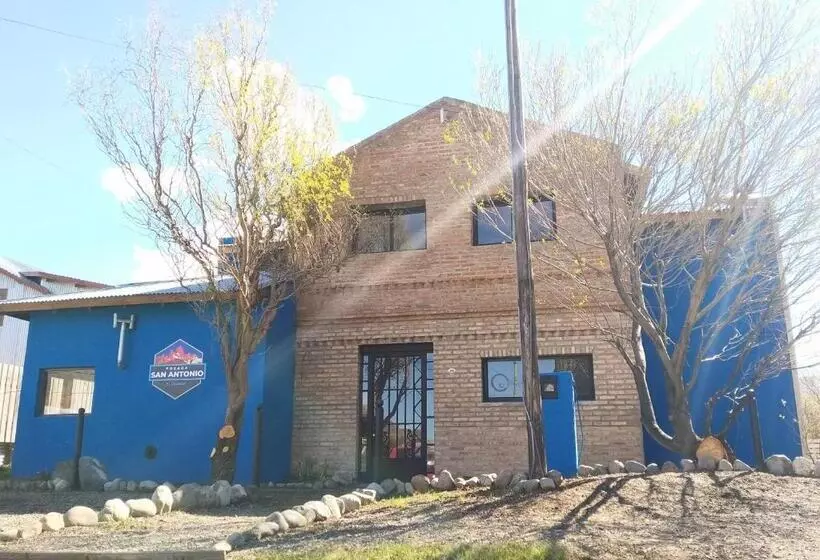 簡易ホテル Posada San Antonio