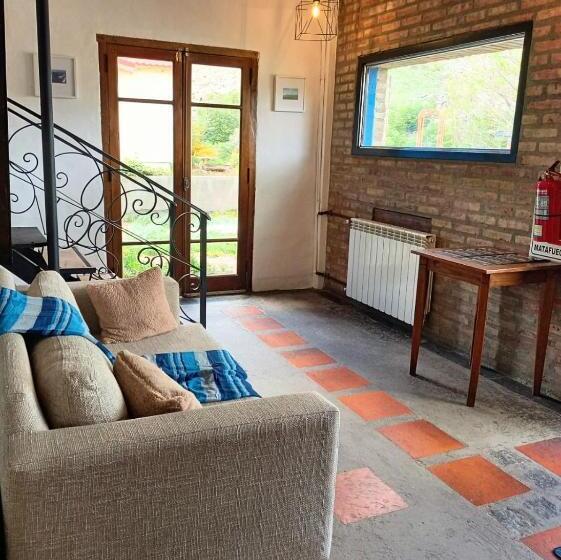 مسافرخانه Posada San Antonio