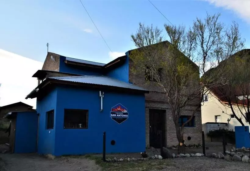 簡易ホテル Posada San Antonio