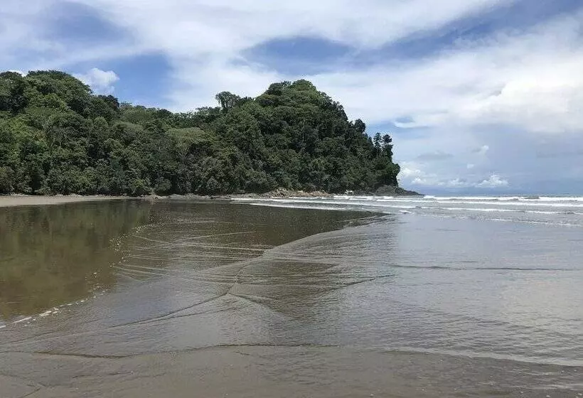 Hotelli Cabinas D’val