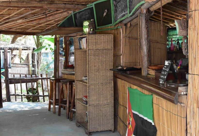 酒店 Gamboozini Lodge