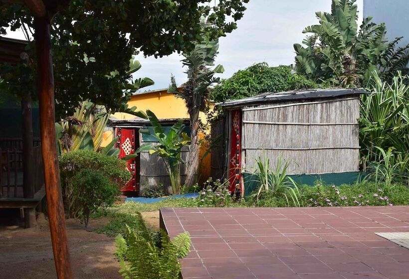 酒店 Gamboozini Lodge