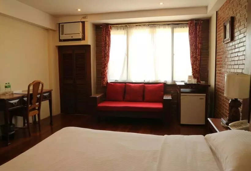 Mango Valley Hotel 2