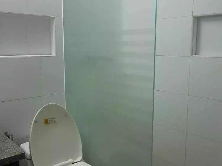 ホテル Micro Star Apartelle