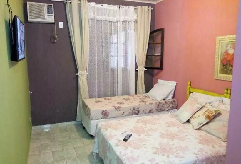 Hotelli Pousada Sobre As Ondas