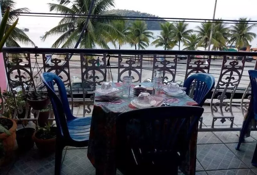 Hotelli Pousada Sobre As Ondas