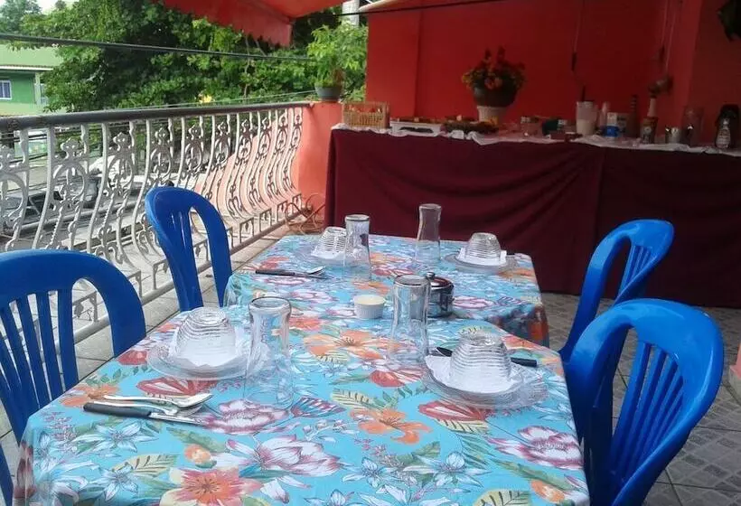 Hotelli Pousada Sobre As Ondas