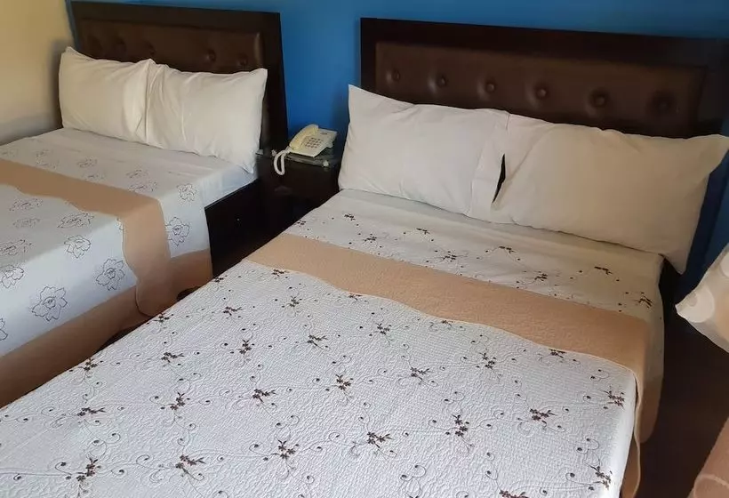 هتل Subic Pearl