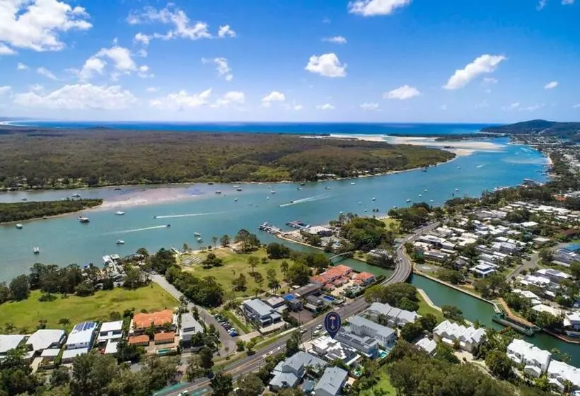 Noosa Villas